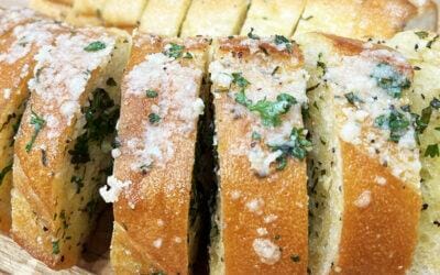A Delicious Homemade Garlic Bread Recipe!
