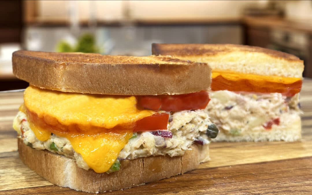 Toasty Tuna Melt Recipe: A Cheesy Delight!