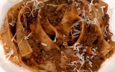 Traditional Bolognese: Authentic Italian Recipe